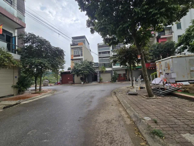 Bán 72m đất dãy LK3 khu bò sơn 3 nhìn vườn hoa. Cạnh trường liên cấp hoàng hoa thám. Phường võ cường tỉnh bắc ninh