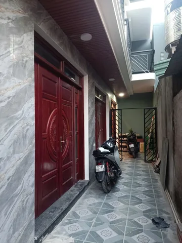 Bán nhà 5 tầng - trung tâm Việt Hưng - mới koong - full nội thất, ở ngay - cách 15m ra ô tô tránh