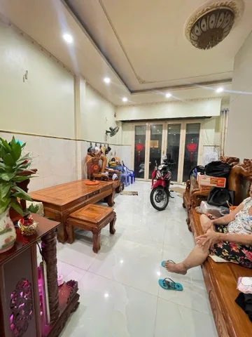 Nhà đẹp ở ngay đường Chiến Lược - Bình Tân, diện tích 72m2, vị trí cực đẹp giá chỉ 6 tỷ