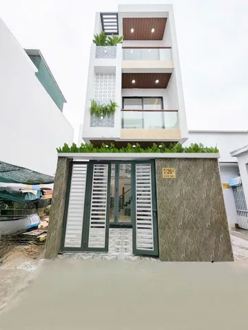 Nhà Đẹp, Mới 100% Ngay Trung Tâm Nha Trang | 3 Tầng Full Nội Thất