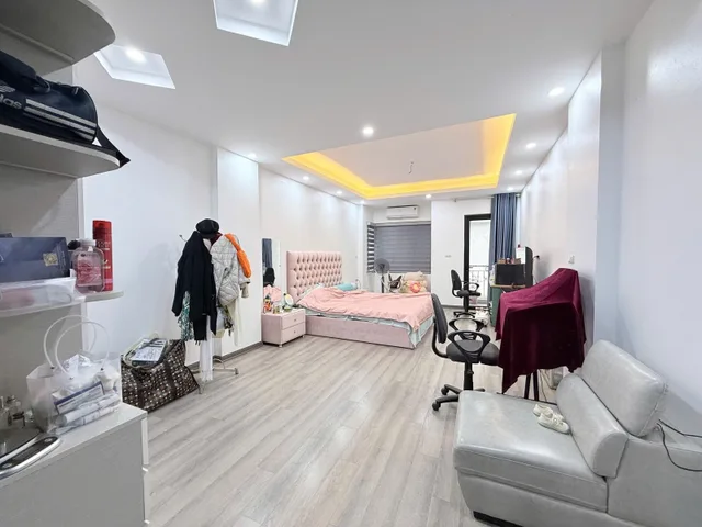 Bán nhà Âu Cơ 56m² ngang 4.2m giá 15.9 tỷ Phường Hồng Hà (MUA/BÁN BĐS nhắn tin Zalo 0862299066)