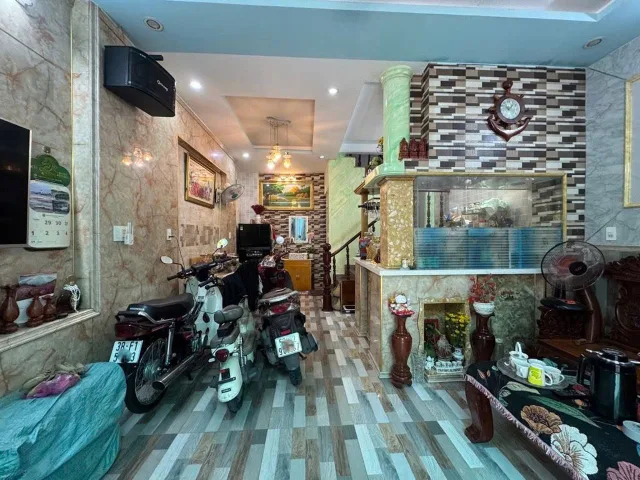 T1819 🔥 Giảm 100tr! Nhà vườn Trần Thị Bốc Hóc Môn, SHR, Vuông, HXH, 7.2x22m, 5.x tỷ