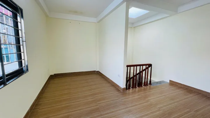 Bán nhà Vĩnh Hưng 35/40m² ngang 5m giá 8.5 tỷ Phường Vĩnh Hưng (MUA/BÁN BĐS nhắn tin Zalo 0862299066)