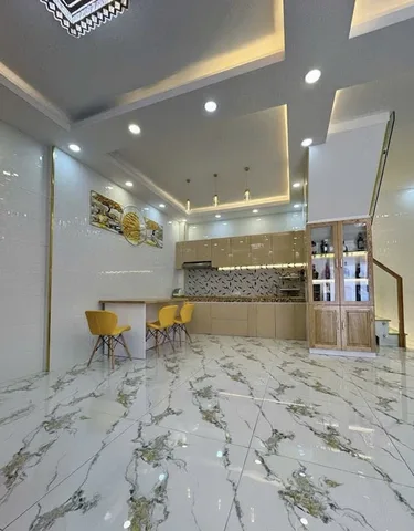 Hạ 300 triệu cần bán gấp nhà gần Võ Văn Kiệt Chủ nhà đi định cư ( 4x15) giá 5,7 tỷ.