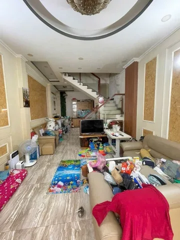 Gò vấp, gần công viên, 4 tầng, sổ hồng riêng