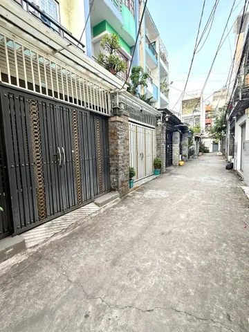 Nhà phố 4 tầng ngay chợ Phú Thuận,sát Phú Mỹ Hưng; 80m2; 5PN; không quy hoạch