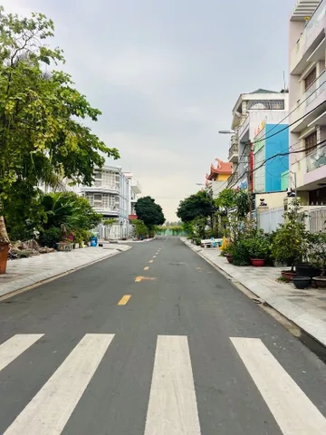 SIÊU PHẨM NHÀ PHỐ 3 TẦNG VIEW SÔNG 85M2 HẠ TẦNG CHUẨN 5 SAO NHIK 6 TỶ