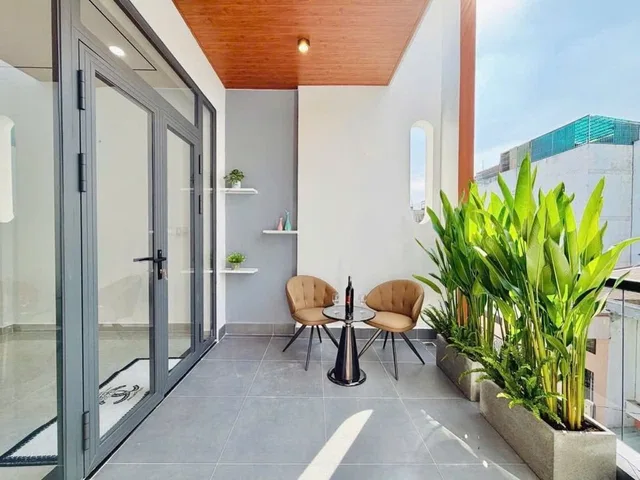 Gấp bán nhà chính chỉ sổ hồng riêng, hoàng công đủ