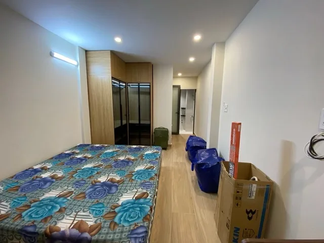 HẺM XE TẢI BÀ HOM 40M2 5 TẦNG 5.X TỶ TRUNG TÂM QUẬN 6