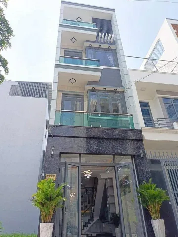 Bán gấp nhà đẹp 66m2, giá 2 tỷ 150 triệu Lê Văn Việt, Long Thạnh Mỹ, Quận 9, hẻm xe hơi 6m