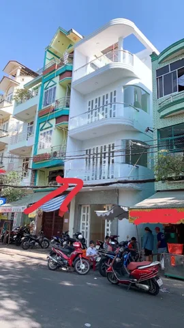 Nhà Phan Văn Trị Q5 hẻm xe hơi 4m, diện tích 40,4m2 giá chỉ 2ty9 thuận tiện qua các quận trung tâm.