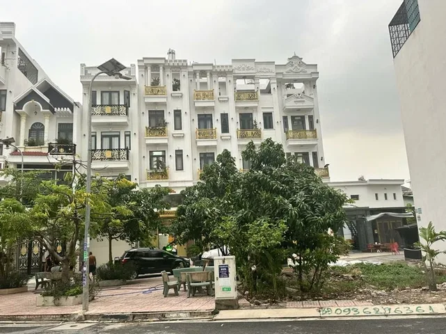 Bán nhà 4 Tầng, Hẻm ôtô Thông, DT: 52m² ngang 4m giá 7.9 tỷ Phường Bình Tân