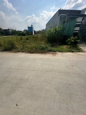 Bán nhà 124.7m² ngang 5m giá 1.05 tỷ Xã Hòa Khánh