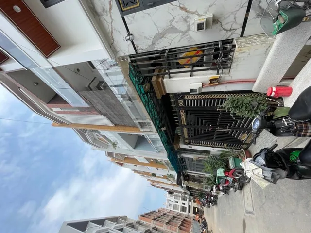 Bán nhà 5 Tầng, Hẻm ôtô Thông, DT: 67,2m² ngang 4,8m giá 7.8 tỷ Phường Bình Tân