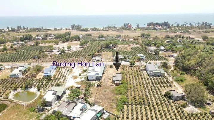 Bán đất 1715m² ngang 20m giá 8.8 tỷ Xã Tân Thành