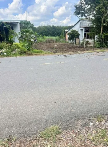 Bán đất 381m² giá 4.2 tỷ Phường Chánh Phú Hòa