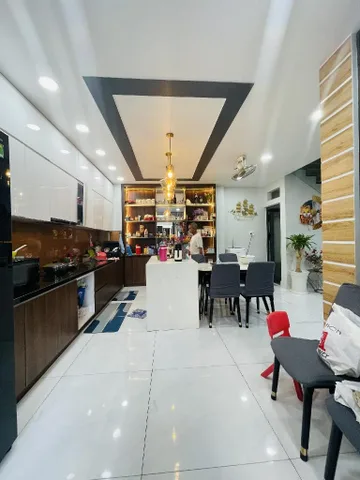 Bán nhà 4 tầng, hẻm xe hơi, DT:68m² ngang 7,4m giá 8.2 tỷ Phường Tây Thạnh