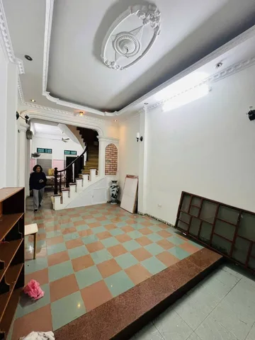 Bán Nhà! Hoàng Sâm,Oto Tránh,Kinh Doanh,DT: 47/50m2 x 4 Tầng,MT:3.6,Giá: 18.2 tỷ Cầu Giấy