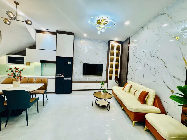 H1860 💥 Giảm sốc 400tr! nhà Bùi Văn Thêm Phú Nhuận, SHR, 4 tầng, 7.x tỷ