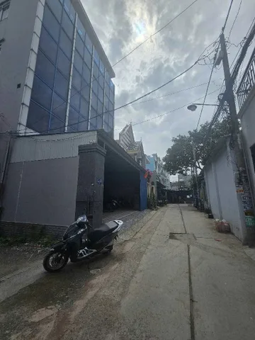 Bán nhà 132m² ngang 4m giá 6.45 tỷ Phường Bình Tân
