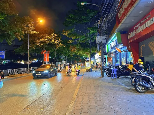 Bán Nhà Mặt Phố! Khương Đình,Vỉa Hè Oto Tránh,Kinh Doanh,DT: 128m2 x 6Tầng,Giá: 47.9 tỷ Thanh Xuân