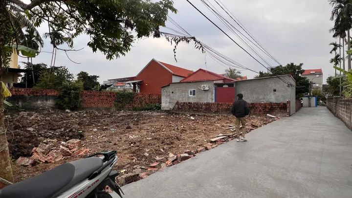 30/12/2025.Bán đất 76.3m² ngang 4,21m đường rộng 5m. giá 2.69 tỷ Dương Quan. liên hệ 0362558882