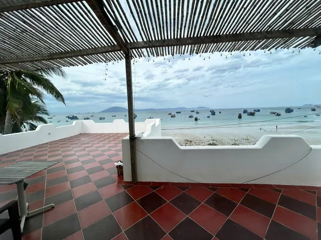 0938.113.403 Bán căn homestay view biển cực đẹp DỐC LẾT 326m² ngang 26.39m giá 16 tỷ Phường Đông Ninh Hòa