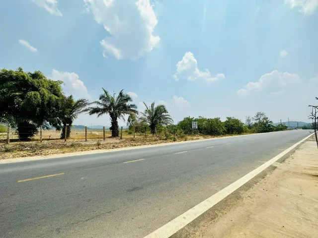 Bán đất 6000m² ngang 51m giá 9 tỷ Xã Ea Na