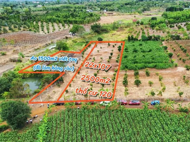 Bán đất 4,000m² có sẵn 120m² thổ cư ngang 32m giá 1.15 tỷ tại Xã Hòa Phú