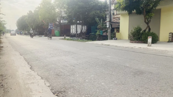 CHÀO BÁN NHÀ 3 TẦNG – MẶT ĐƯỜNG NHỰA – XÃ CHÍ MINH, TP. HẢI PHÒNG