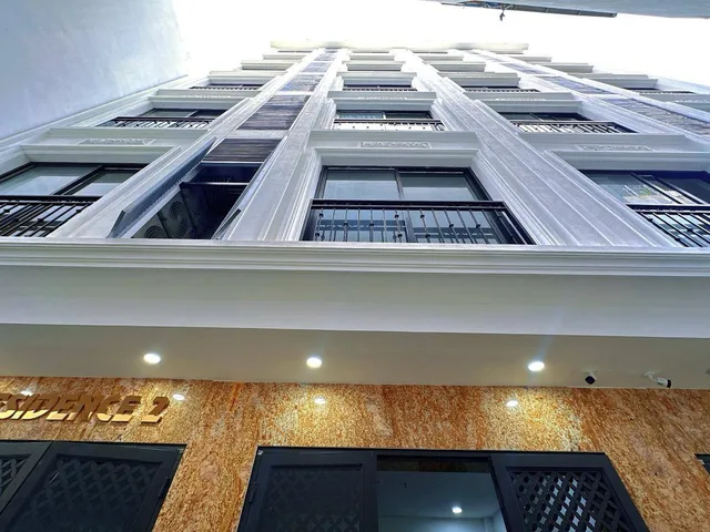 BÁN TÒA NHÀ CHDV ĐƯỜNG HÀM NGHI. 130M2 - 8 TẦNG. THANG MÁY. 33 CĂN HỘ.