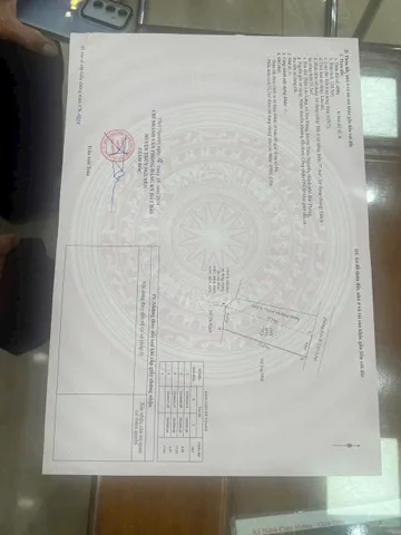 Bán 77.4 m lô goc Hoa Động ngõ xóm thông các ngả ô tô vào thoải mái .l/h:076.231.9990 e Thúy