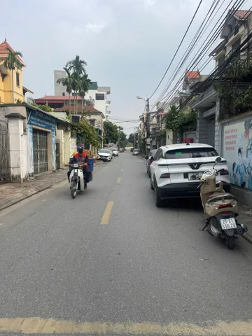 BÁN ĐẤT GIANG BIÊN, LONG BIÊN (trong đê)- CÁCH 20M RA ĐƯỜNG Ô TÔ TRÁNH- XÂY NHÀ Ở HAY ĐẦU TƯ ĐỀU ỔN