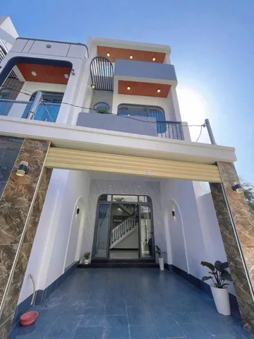 Rẻ đẹp duy nhất 1 căn Nhà 1 trệt 1 lầu xây mới khu 6 Phú Lợi cũ (phường Phú Lợi-TP.HCM) đường oto 4m nhánh đường Nguyễn Bình,gần KDC HT2-KDC HT3-KDC Phúc Đạt sau ĐH.Bình Dương vị trí trung tâm đẹp giá êm
