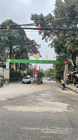 BÁN NHÀ LIỀN KỀ NV HỮU HƯNG – PHÂN LÔ – VỈA HÈ – Ô TÔ TRÁNH – 94M2 – 18.8 TỶ