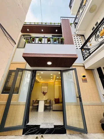 NHÀ ĐẸP SÁT QUẬN 1! VÀO Ở NGAY CHỈ VỚI 5.X! XÔ VIẾT NGHỆ TĨNH- BÌNH THẠNH
