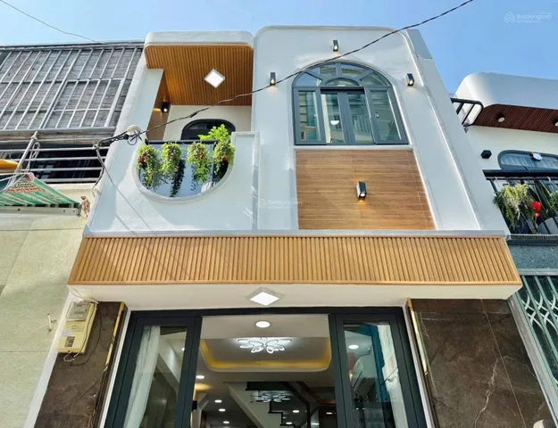 Chủ cần bán gấp DT 43m2, giá 2 tỷ 050 triệu Nguyễn Thái Sơn, Phường 5, Gò Vấp. Có sẵn nội thất