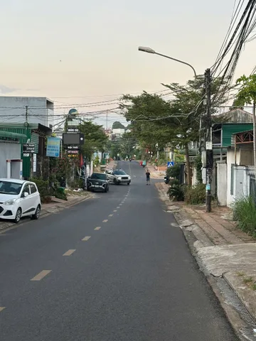 Bán nhà 79.9m² giá 3tỷ390 Phường Ea Kao