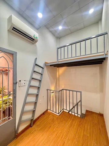 CẦN BÁN NHÀ QUẬN 4 - Chỉ 1 tỷ 350tr Sở hữu ngay sổ hồng riêng