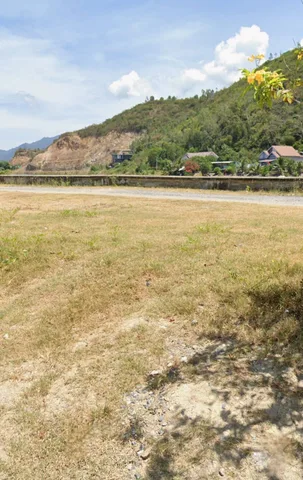 Bán 250m2 ngang 10m giá 9 tỷ 600 triệu tại Thôn Thủy Tú xã Vĩnh Thái Tp Nha Trang.