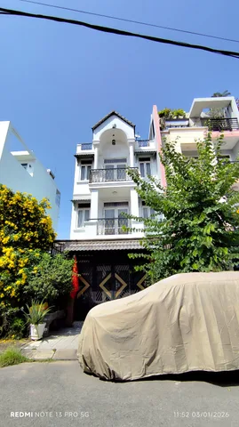 Bán gấp nhà 3 tầng khu 1 Thạnh Mỹ Lợi Q2 TP Thủ Đức cũ dt đất 99.8m² ngang 5.7m giá 17.5 tỷ