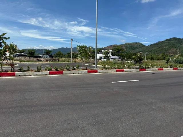 Bán đất biển ở chánh lợi, cát thành, diện tích 367,5m2, view đẹp, ngang 15m sâu 24,5m