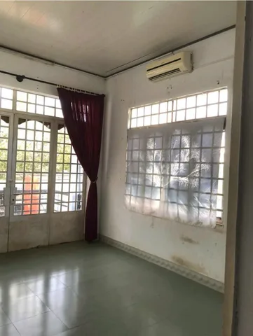 Căn nhà mặt tiền vị trí kinh doanh siêu đẹp khu vực sầm uất kinh doanh mọi ngành
Diện tích 93,31 m 4,3 m²
giá 8 tỷ