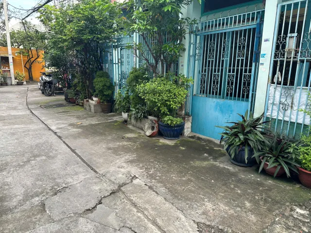 🏡 NHÀ BÁN TỈNH LỘ 10 – BÌNH TÂN | HẺM Ô TÔ 
💰 Giá hơn 4,4 TỶ – còn thương lượng
📞 0368123186
