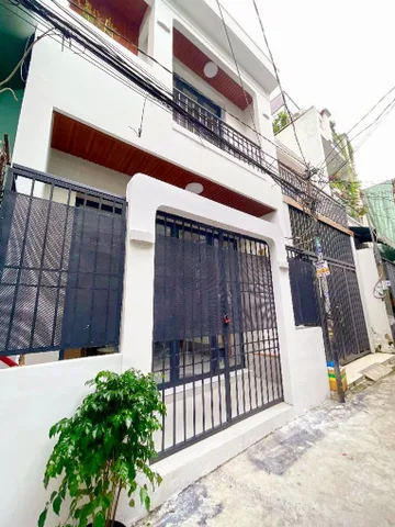 Nhà đẹp 3 tầng vào ở liền, hẻm ô tô 6m lưu thông thoải mái, chỉ 4.5tỉ