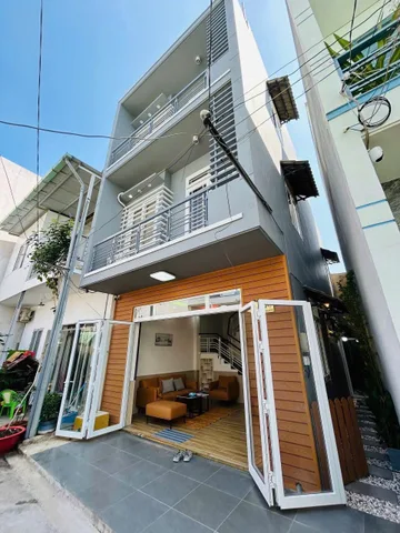 Nhà đẹp Hoàng Hoa Thám P5 Q Bình Thạnh 63m2 , 3PN , 2 Tỷ 450