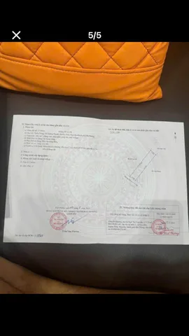 Bán 100 m Quảng cư quảng Thanh . Đường thôn hơn 4 m thông các ngả .l/ h :076.231.9990 e Thúy