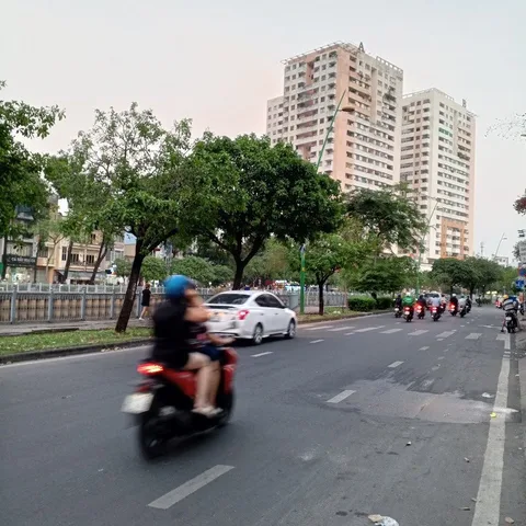 _Hiếm nhà trần quang diệu, trần v đang quận 3 35m2 x 4 tầng cách 2 căn ra mặt tiền
