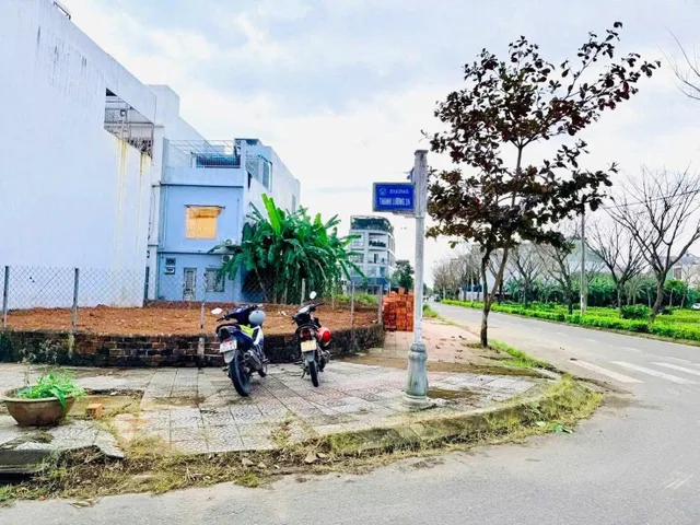 Lô góc Đường Phạm Xuân Ẩn, Hoà Xuân - View Công Viên