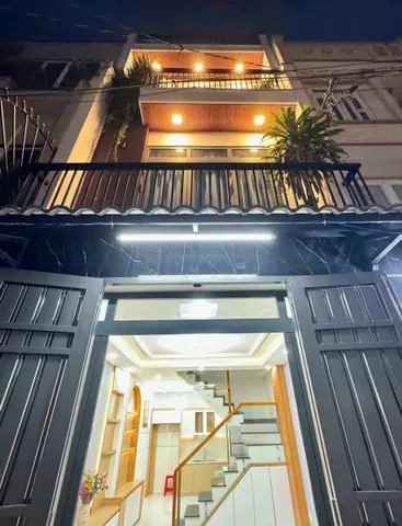 Siêu hiếm căn duy nhất 66,7m2 giá 3 tỷ 350 triệu đường Trường Sa , P12, Quận 3, hẻm xe hơi 4m